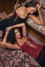 House of CB одећу 68JT142 талиа црна плисирана мини хаљина - Image 4