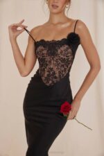 House of CB одећу 68JT301 никита црна хаљина од сатена и чипке - Image 5