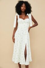 House of CB одећу 68JT553 алициа миди сарафан са цветом од слоноваче - Image 2